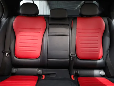 2024 مرسيدس - بنز سي 200