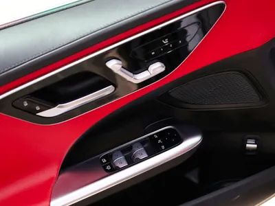 2024 مرسيدس - بنز سي 200