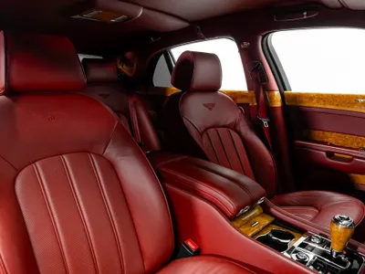 2011 بنتلي مولسان