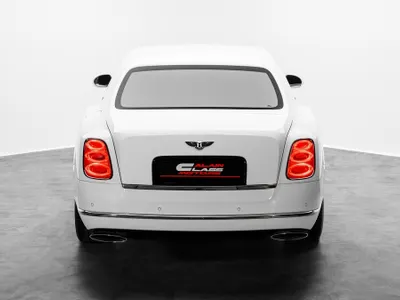 2011 بنتلي مولسان