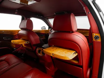 2011 بنتلي مولسان