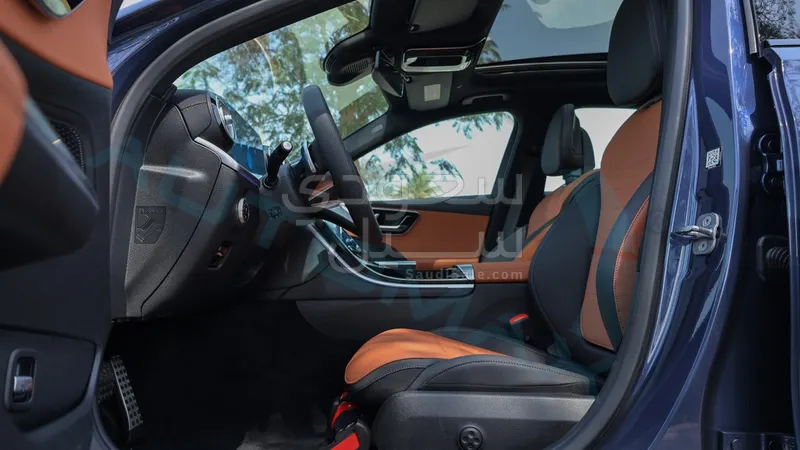 2026 مرسيدس - بنز سي 200