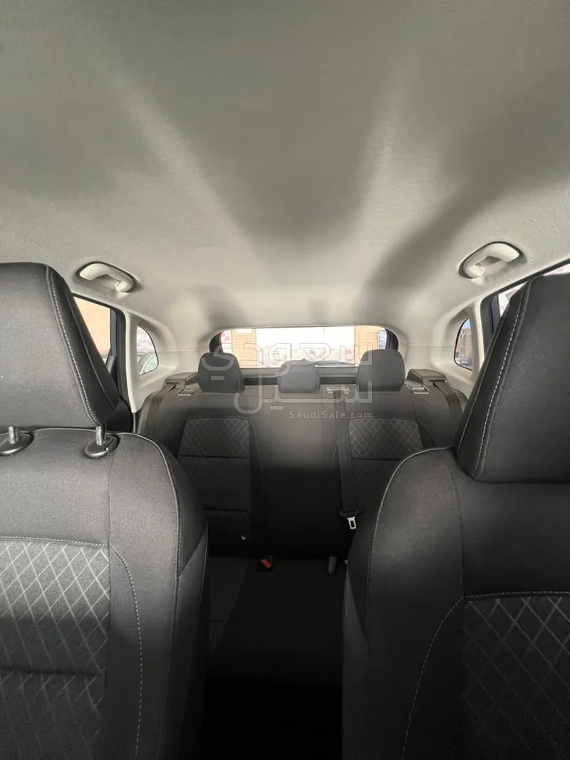 2025 ام جي زد اس