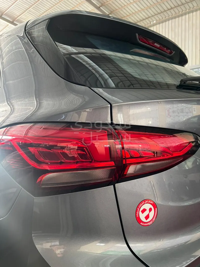 2025 ام جي زد اس