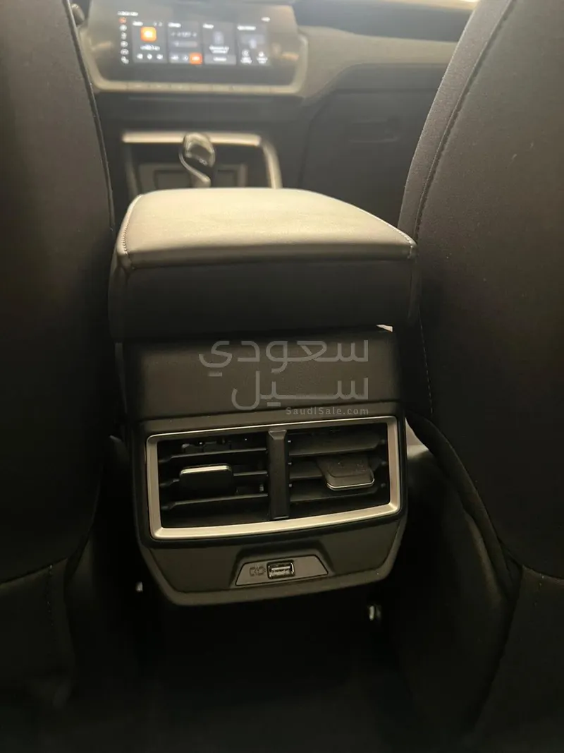 2025 ام جي زد اس