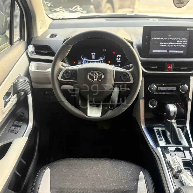 2025 تويوتا فيلوز