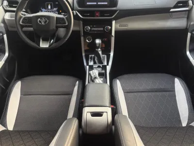 2025 تويوتا فيلوز