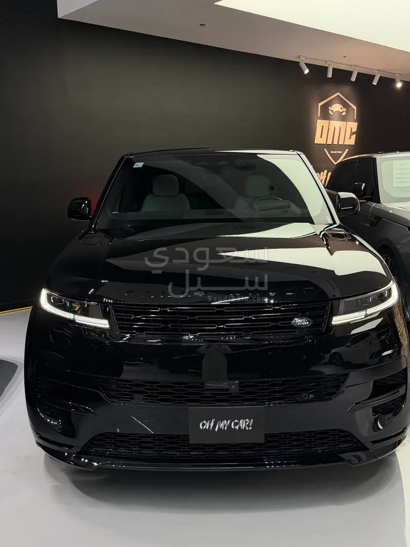 2025 لاند روفر رينج روفر سبورت اتش اس اي