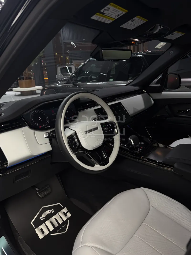 2025 لاند روفر رينج روفر سبورت اتش اس اي