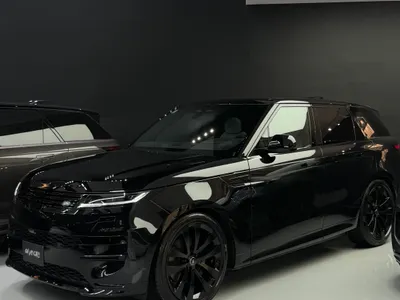 2025 لاند روفر رينج روفر سبورت اتش اس اي