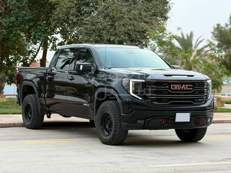 2023 جي ام سي سييرا اي تي 4