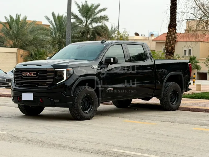 2023 جي ام سي سييرا اي تي 4