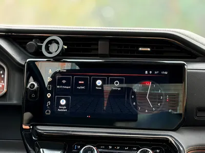 2023 جي ام سي سييرا اي تي 4