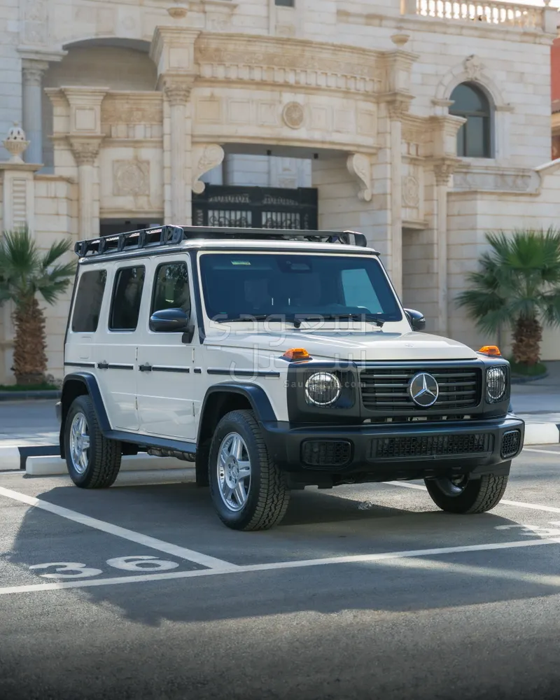 2025 مرسيدس - بنز جي 500