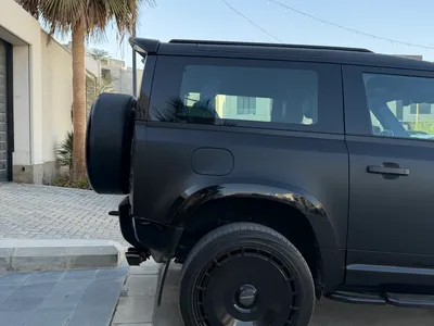 2022 لاند روفر ديفيندر 90