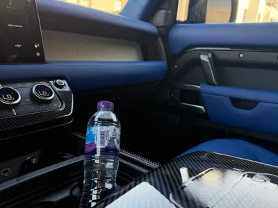 2022 لاند روفر ديفيندر 90