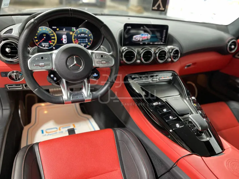 2020 مرسيدس - بنز جي تي سي رودستر