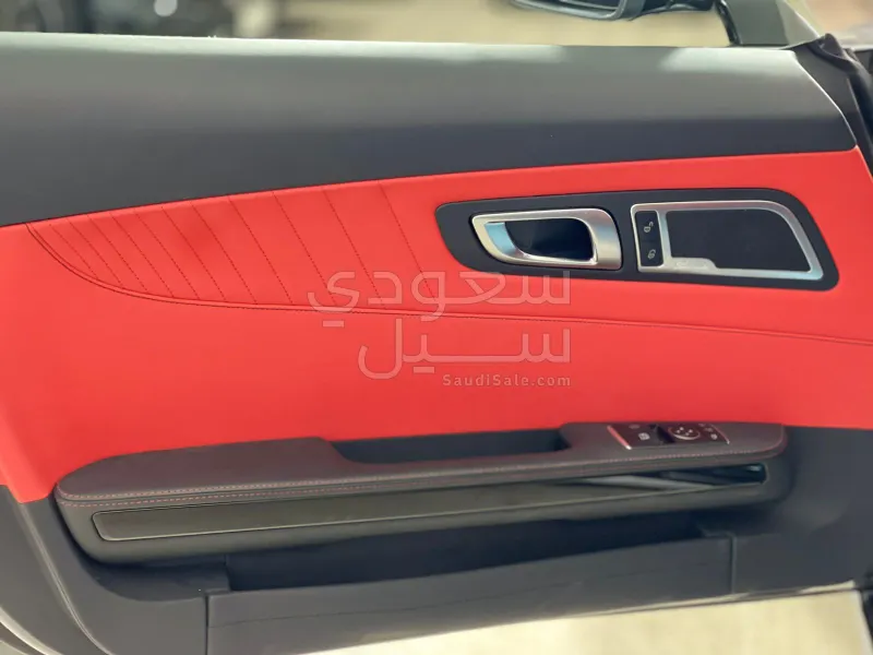 2020 مرسيدس - بنز جي تي سي رودستر