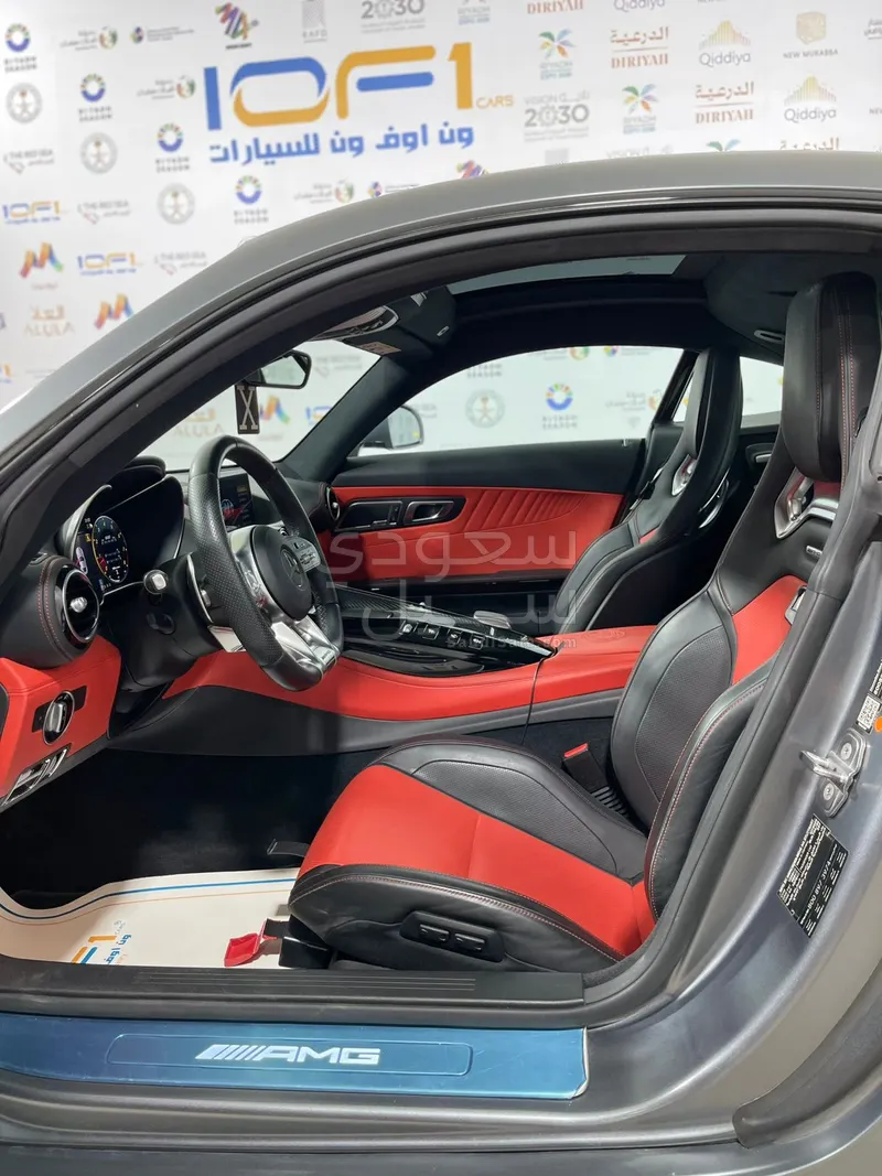 2020 مرسيدس - بنز جي تي سي رودستر