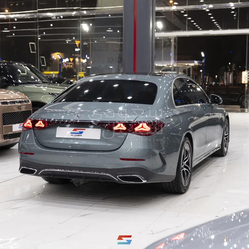 2024 مرسيدس - بنز إي 200