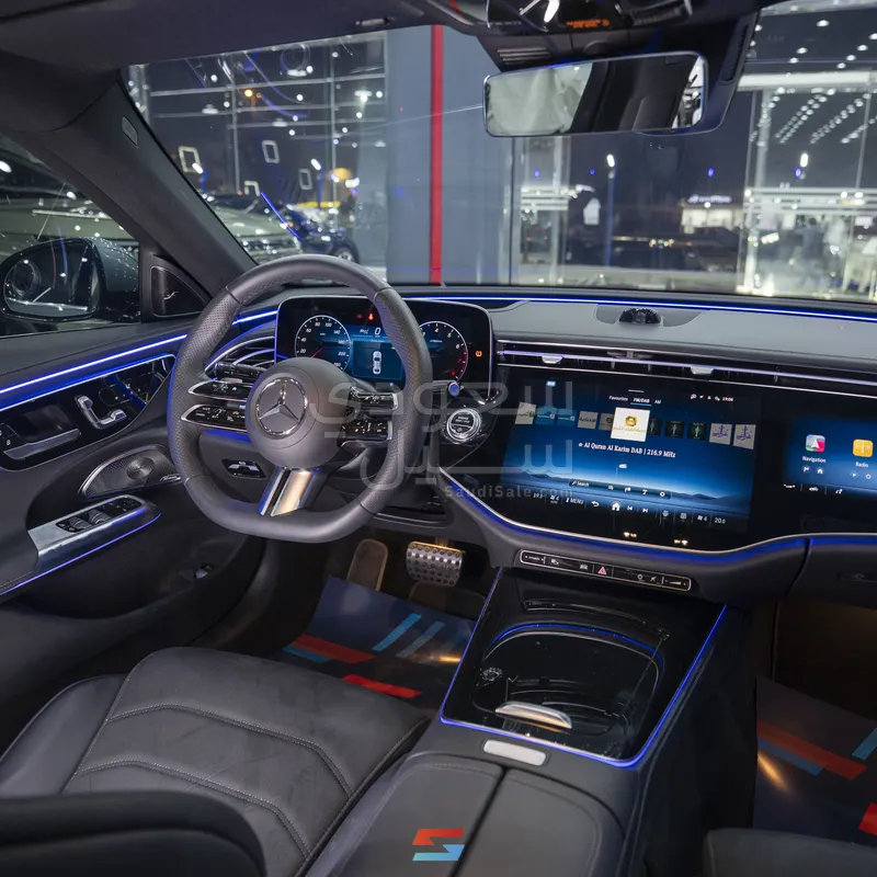 2024 مرسيدس - بنز إي 200