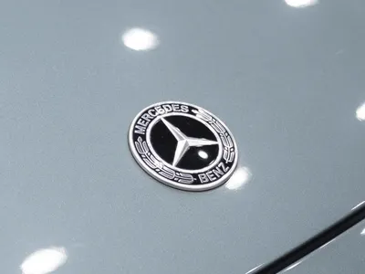 2024 مرسيدس - بنز إي 200