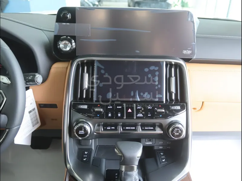 2026 لكزس إل إكس 600