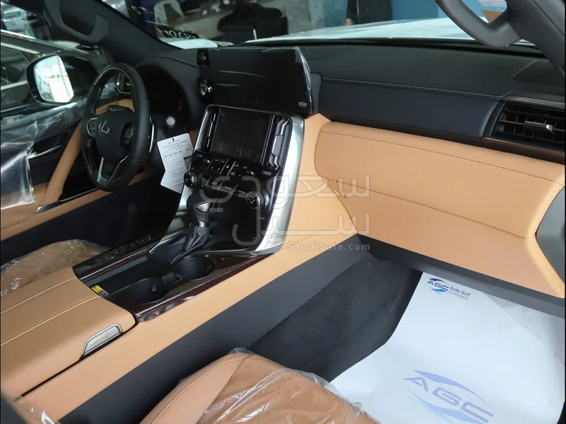 2026 لكزس إل إكس 600