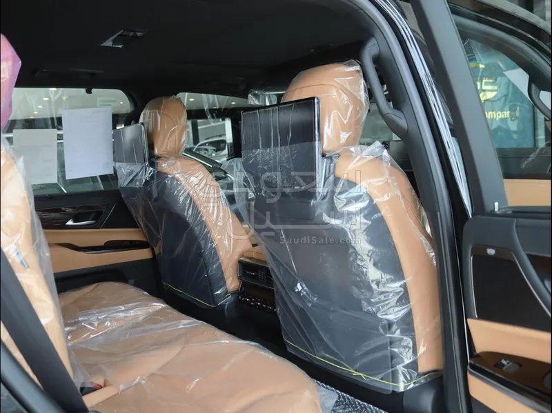 2026 لكزس إل إكس 600