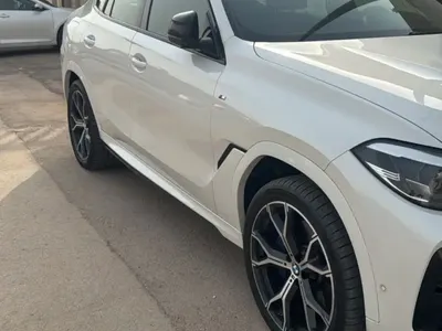 2022 بي ام دبليو الفئة اكس 6 إم كت