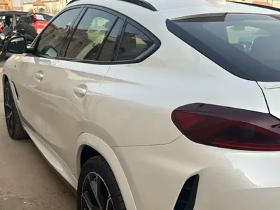 2022 بي ام دبليو الفئة اكس 6 إم كت