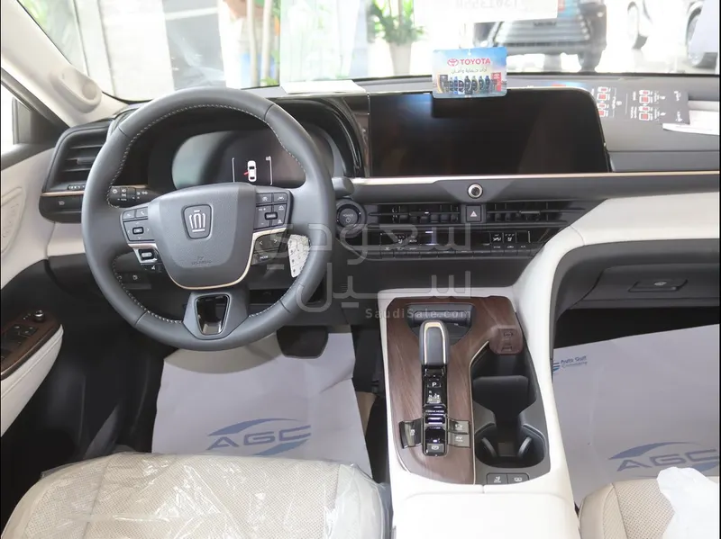 2026 تويوتا كراون بريميوم