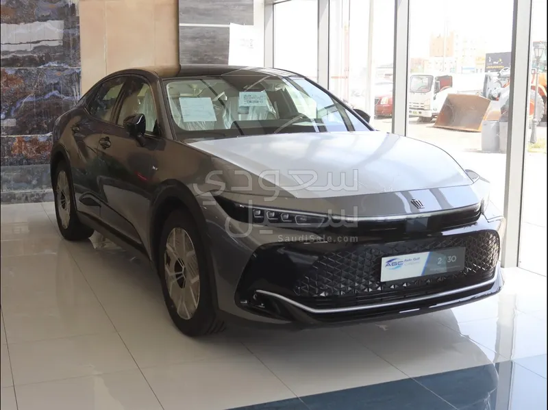 2026 تويوتا كراون بريميوم