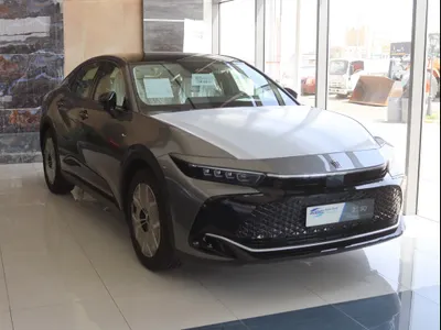 2026 تويوتا كراون بريميوم