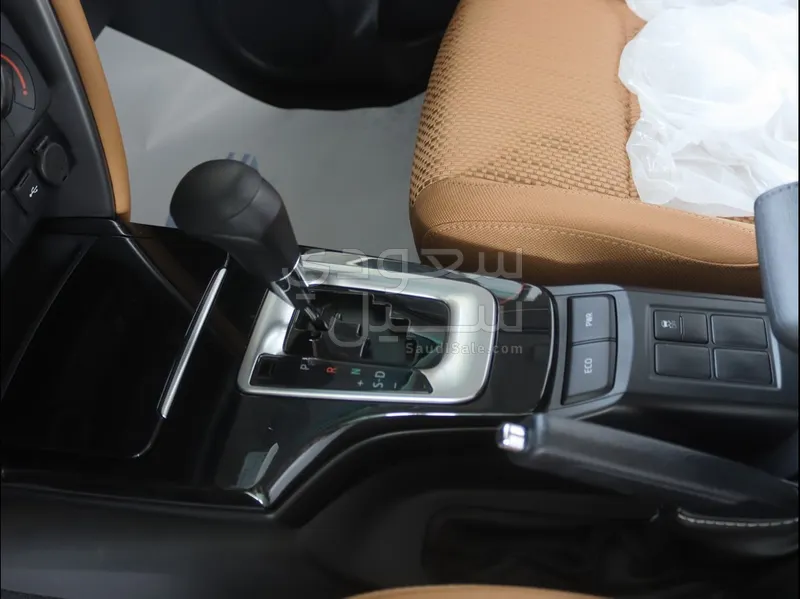 2026 تويوتا فورشنر جي اكس