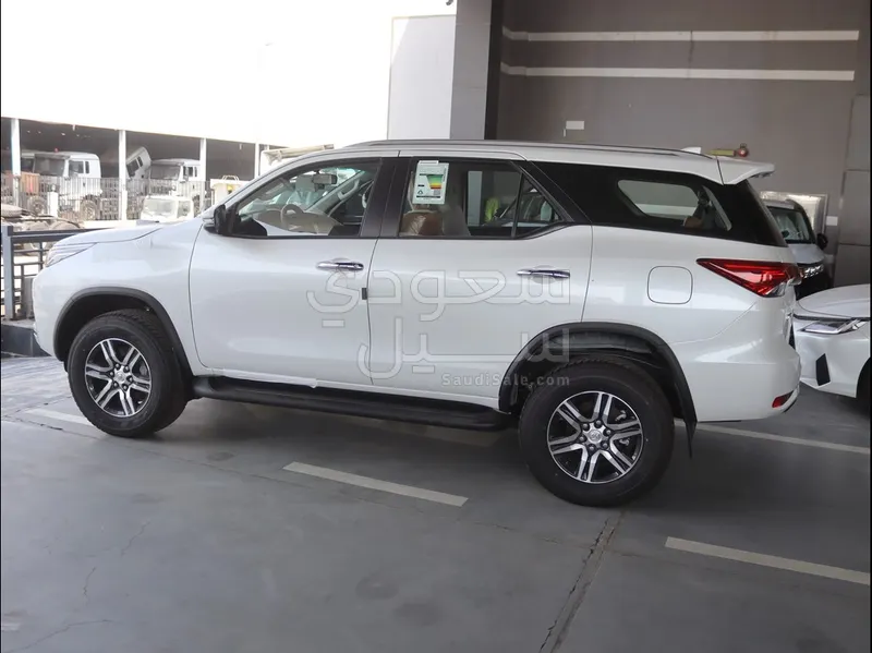 2026 تويوتا فورشنر جي اكس