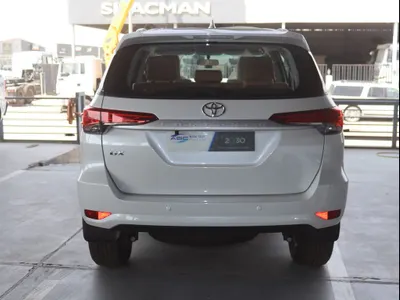 2026 تويوتا فورشنر جي اكس