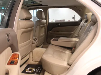 2000 لكزس إل إس 400