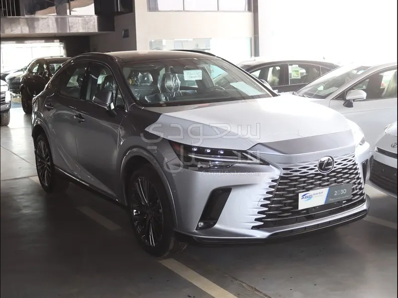 2026 لكزس أر إكس 350