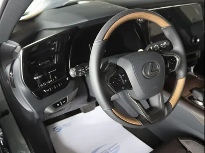 2026 لكزس أر إكس 350