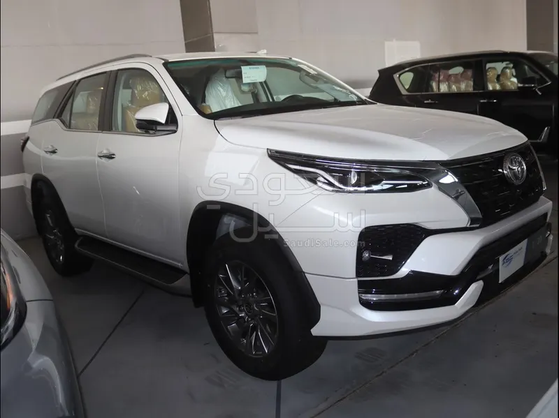 2026 تويوتا فورشنر في اكس