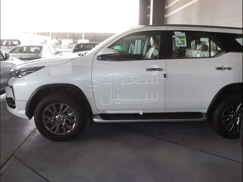 2026 تويوتا فورشنر في اكس