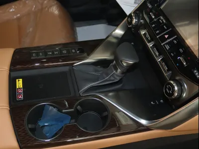 2026 لكزس إل إكس 600