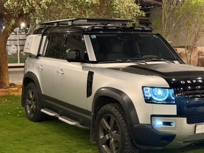 2020 لاند روفر ديفيندر 110