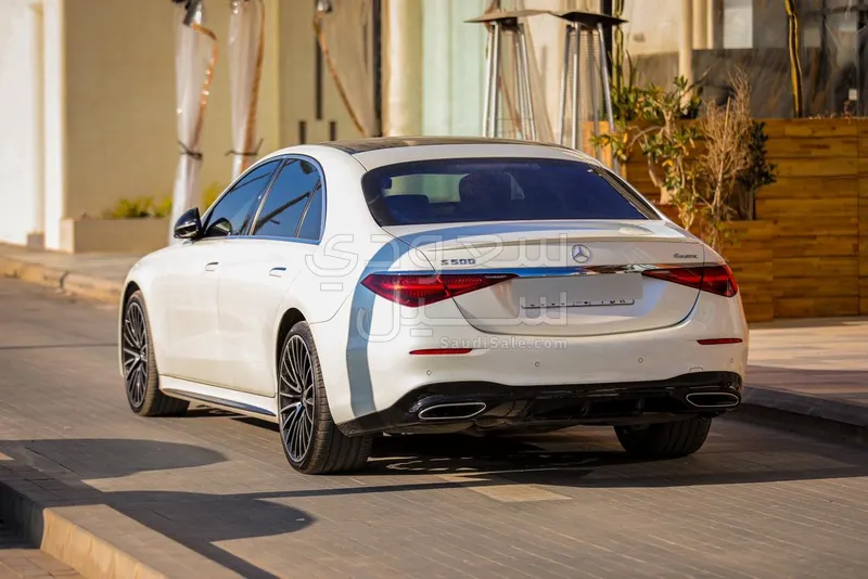 2022 Mercedes-Benz S 500