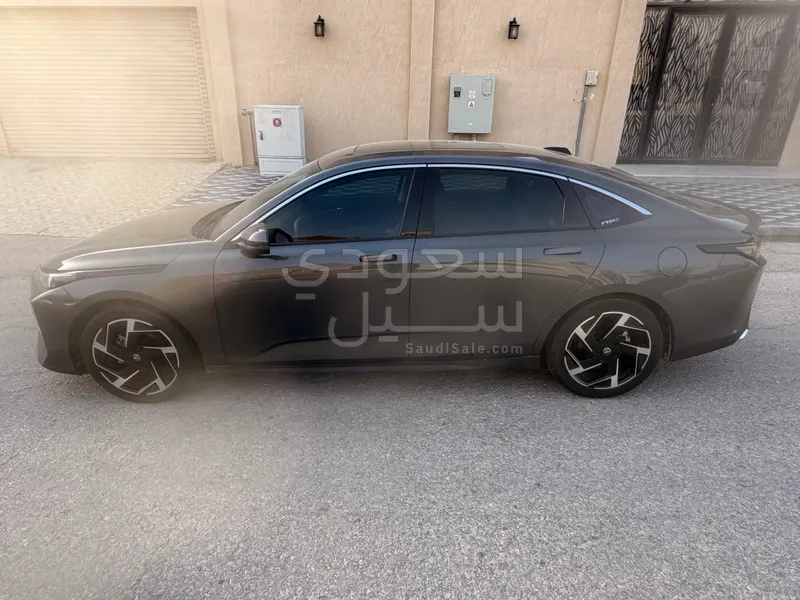 2025 Changan Eado Plus