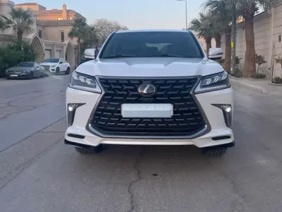 2018 لكزس إل إكس 570 اس