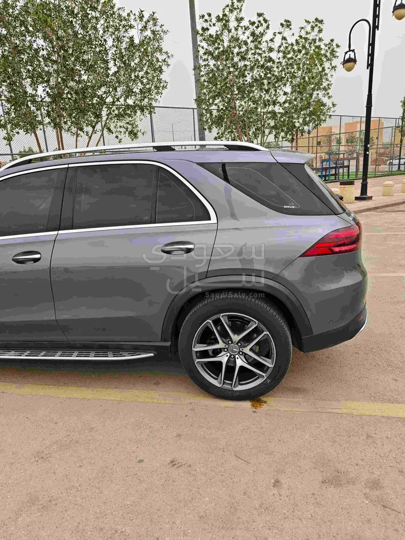 2023 مرسيدس - بنز جي إل إي 450