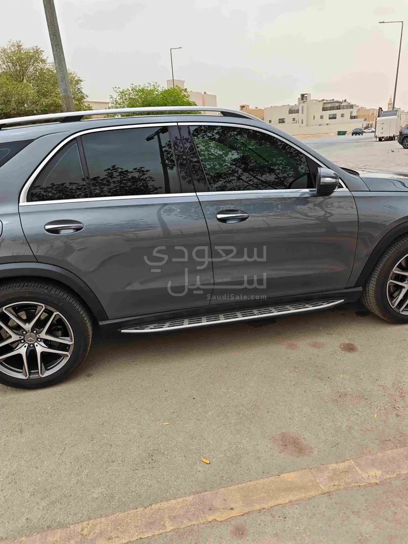 2023 مرسيدس - بنز جي إل إي 450