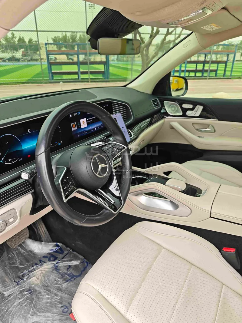 2023 مرسيدس - بنز جي إل إي 450